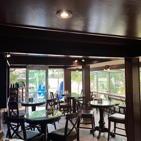 La Bannik Villa Ville-Marie Ngoại thất bức ảnh